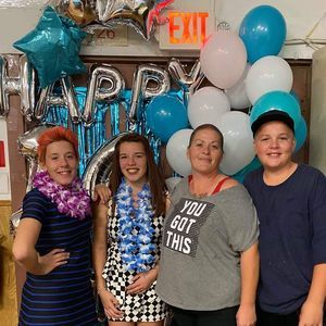 Meet your Posher, Shawn